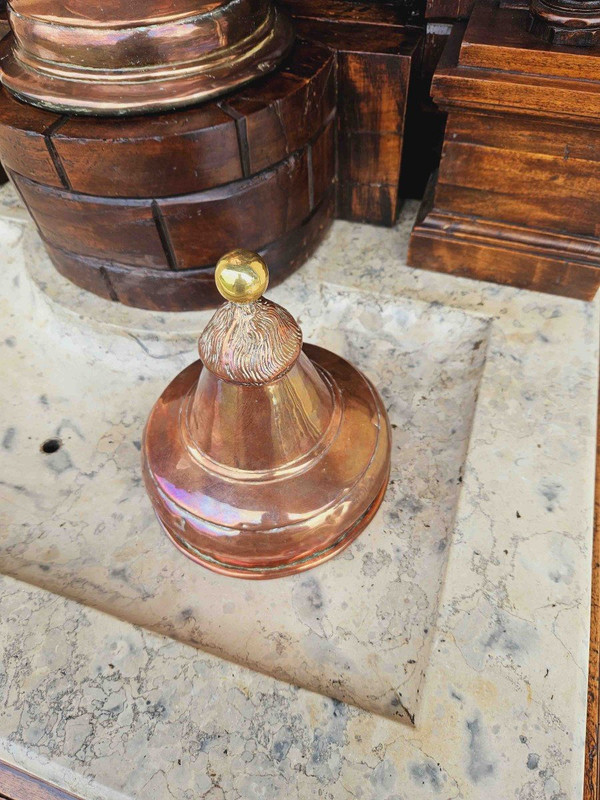 Fontaine XVIIIème Et Son Meuble En Noyer