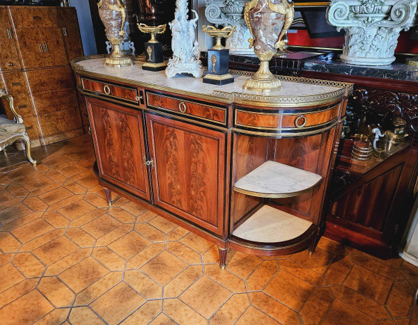  Mercier Frères Paris Grand Buffet with Louis XVI corners