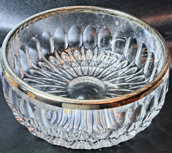 Coppia di anelli placcati in argento con cristallo molato