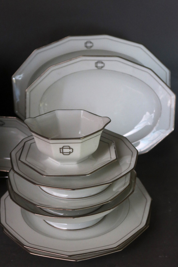 Art Deco porcelain dinner service