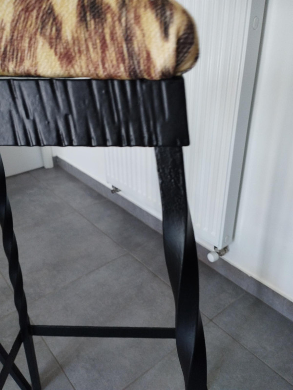 4 brutalist stools from 1950