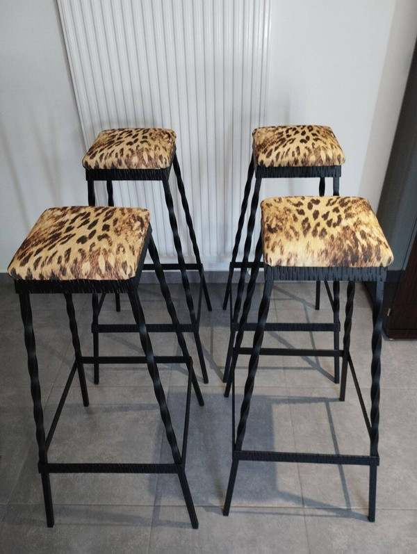 4 brutalist stools from 1950