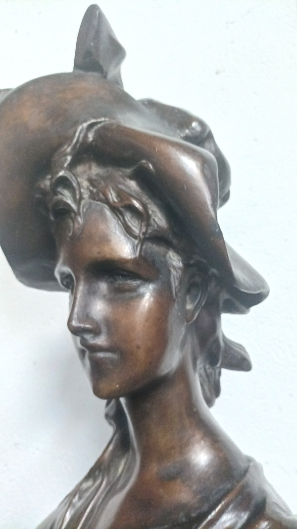 Anton Nelson (1880-1910) Busto femminile in gesso in stile Art Nouveau