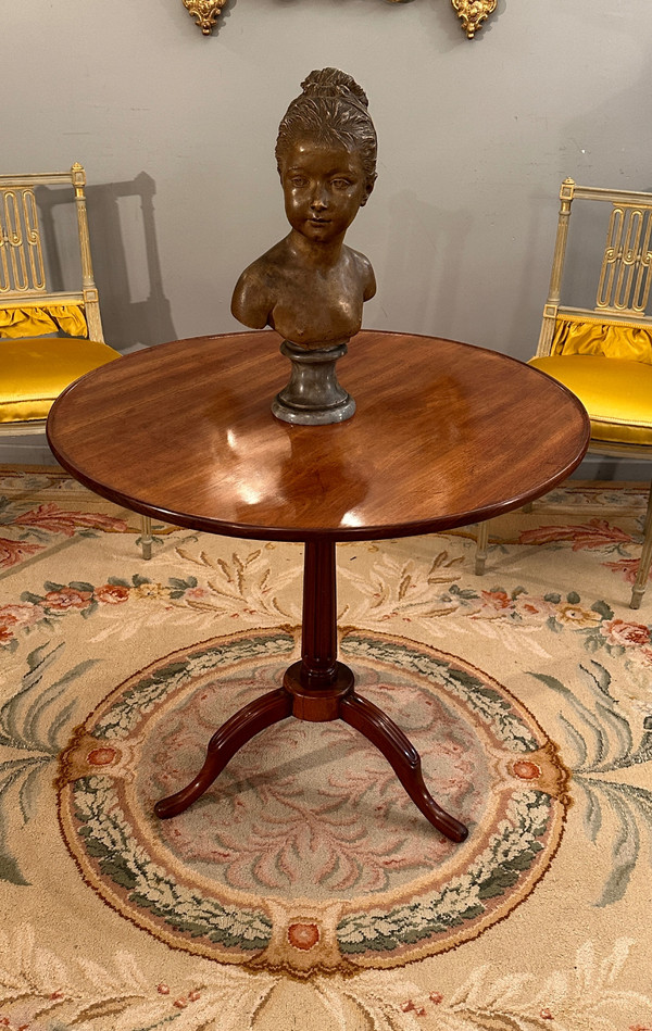 Gueridon Basculant En Acajou d'Epoque Louis XVI Vers 1780
