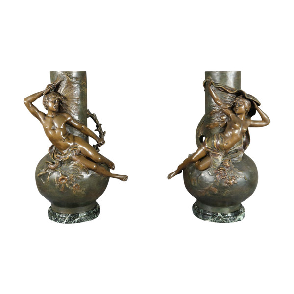 Pair of Regulate Vases, signed L. Moreau – Late 19th century
