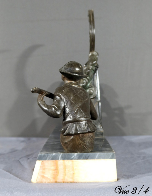Regulate Sculpture of Pierrot and Columbine - Early 20th Century