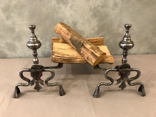 Beautiful pair of old wrought iron andirons from the late 17th century 