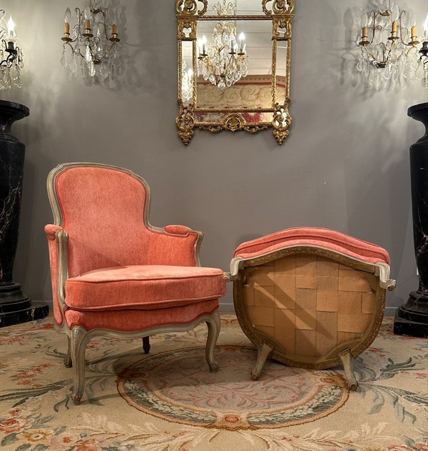 Paire De Bergères En Bois Laqué De Style Louis XV Epoque XIXème
