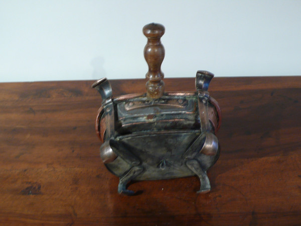 Réchaud ou chauffe-plat d’époque XVIIIème siècle.