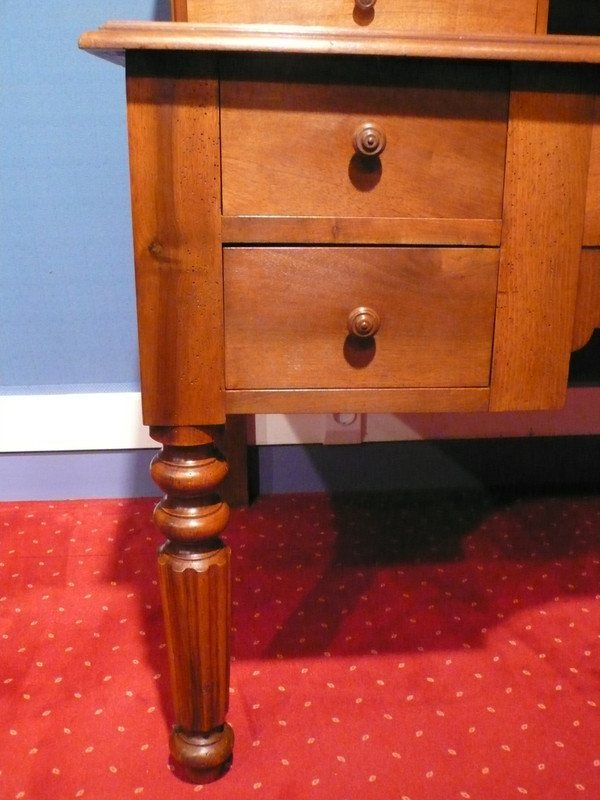 Bureau à gradin en noyer d’époque Louis-Philippe