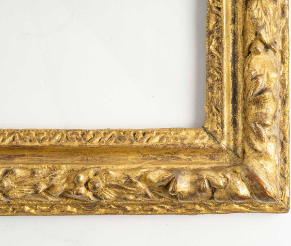 Cadre en bois sculpté d'époque Louis XIII