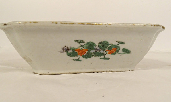 Terrine Couverte Porcelaine Chine Famille Verte Personnages Paysages XVIIIè