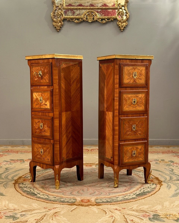 Paire De Petits Chiffonniers De Style Transition Louis XV Louis XVI XIXème
