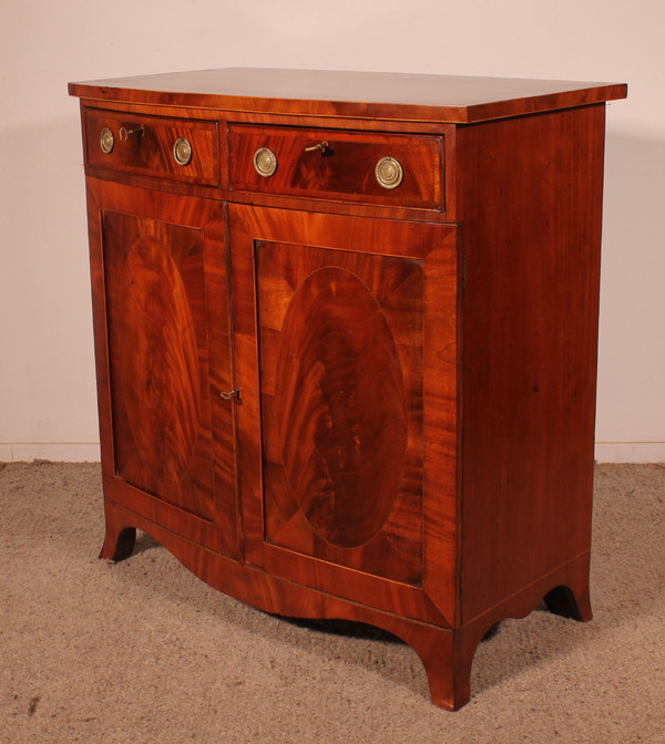 Credenza in mogano Sheraton di Giorgio III - XVIII secolo