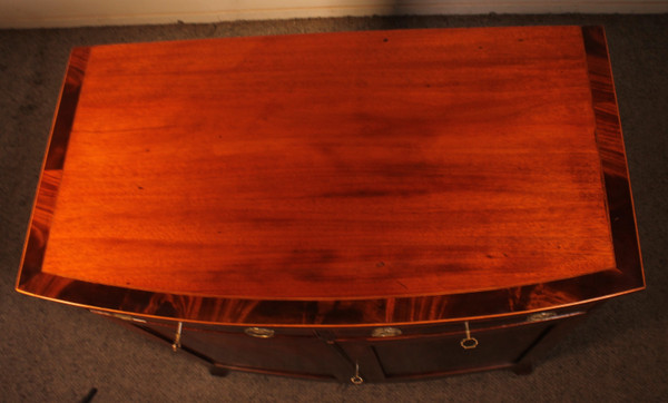 Credenza in mogano Sheraton di Giorgio III - XVIII secolo