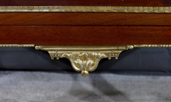 Mahogany display case, Louis XV Louis XVI Transition style - 1900