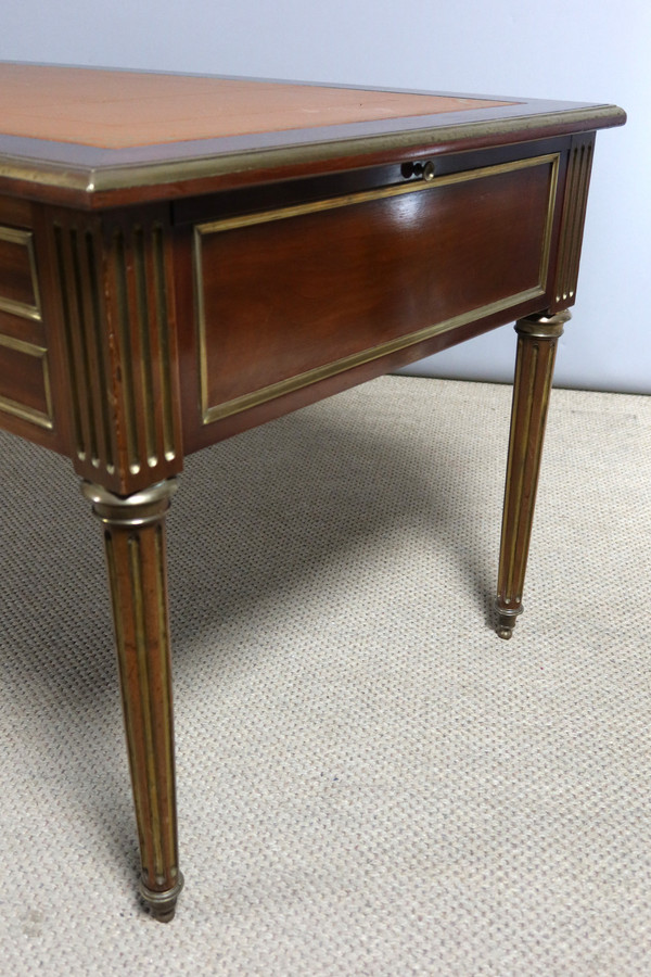 Bureau style Louis XVI