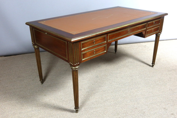Bureau style Louis XVI