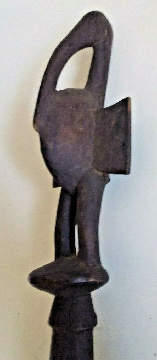 Cuillère cérémonielle wakémia ornée d’un Oiseau Afrique