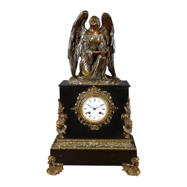 Horloge en Marbre et Bronze, « L’Ange en Contemplation » , Miroy Frères, époque Napoléon III