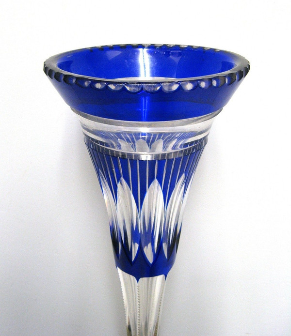 Vase Cornet En Cristal Taillé XIXe.