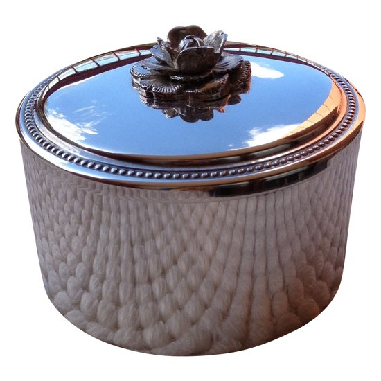 Charming silver box Saint Hilaire