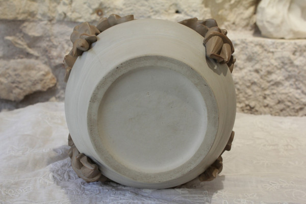 Vaso in gres con rondini e maschere, ceramica di Sarreguemines, fine XIX secolo