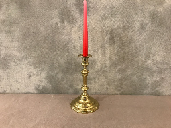 Candeliere in bronzo lucido del XIX secolo