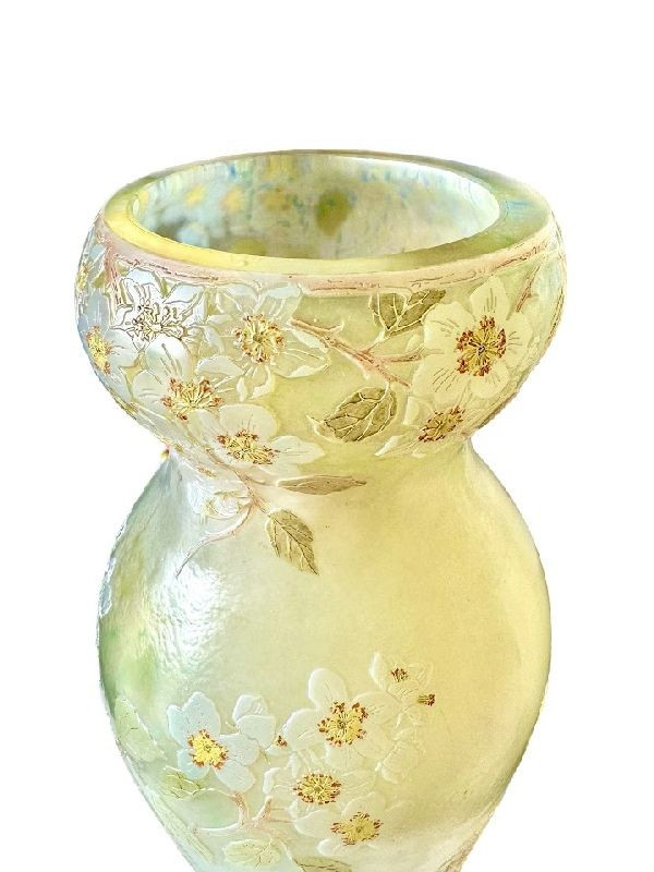 Legras Monumental Vase "Fleurs De Pommier"