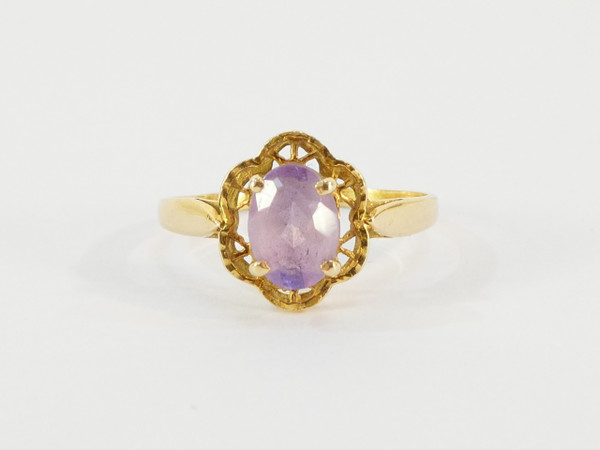 Bague en OR jaune 18 carats avec amethyste
