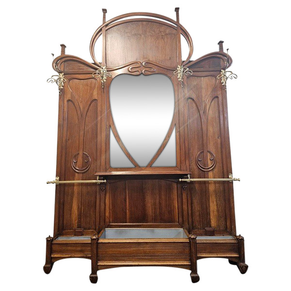 Important Vestiaire Art Nouveau "Coups de Fouet"