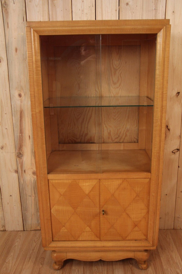 Wavy Sycamore Art Deco Display Case