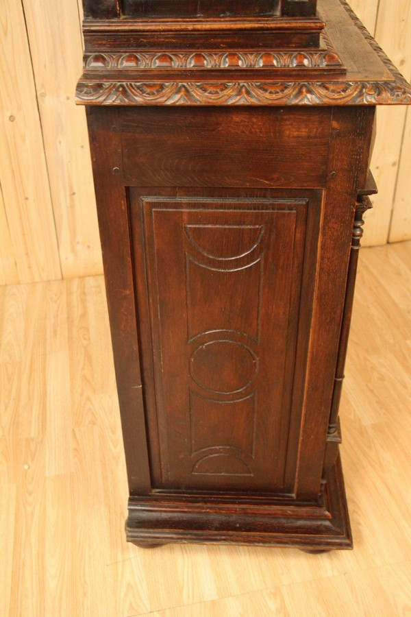 Credenza alta d'epoca In parte del XVII secolo