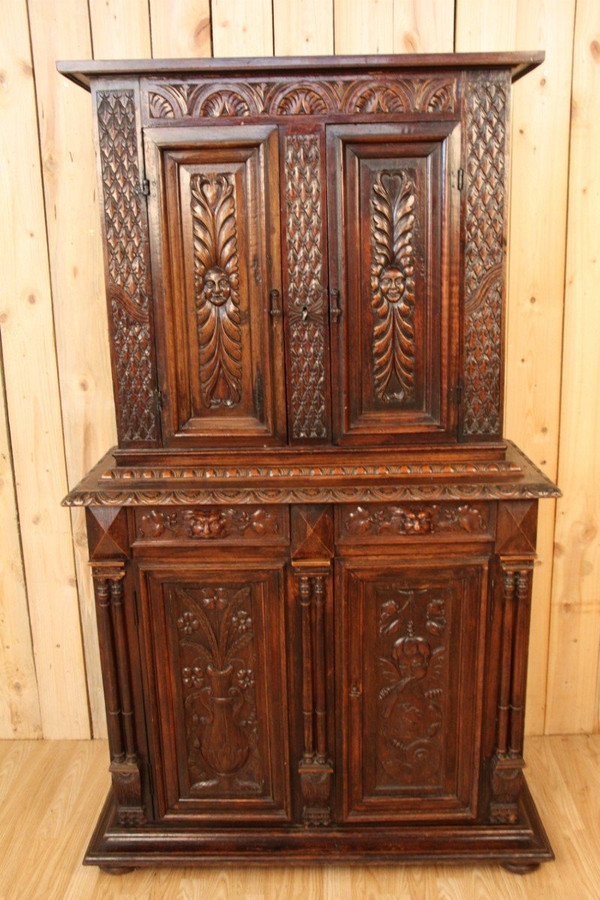 Credenza alta d'epoca In parte del XVII secolo