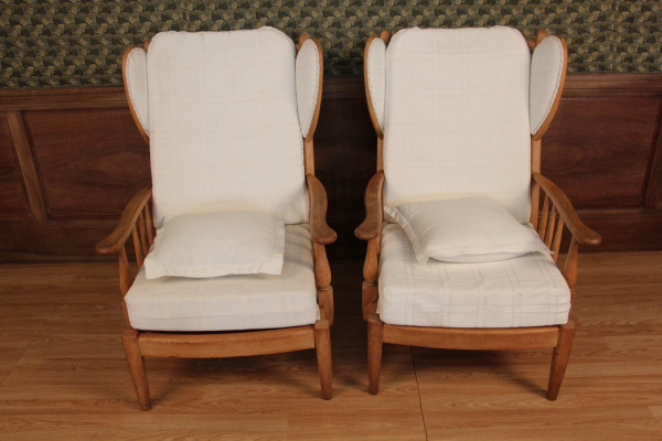 paire de fauteuils a oreilles 1950