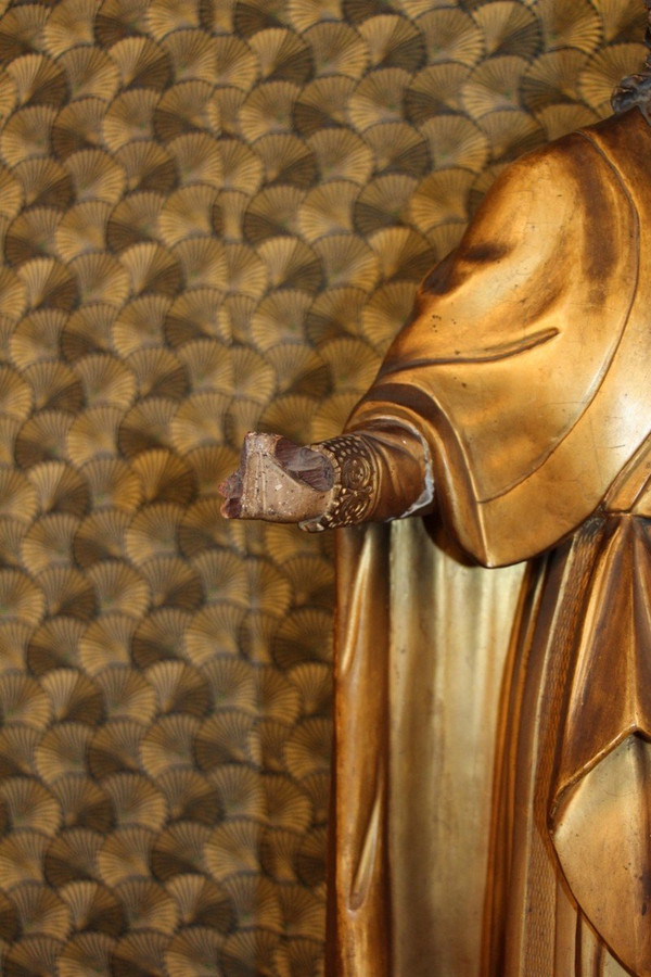 Große Statue eines Heiligen Bischofs aus vergoldetem Holz aus dem 18.