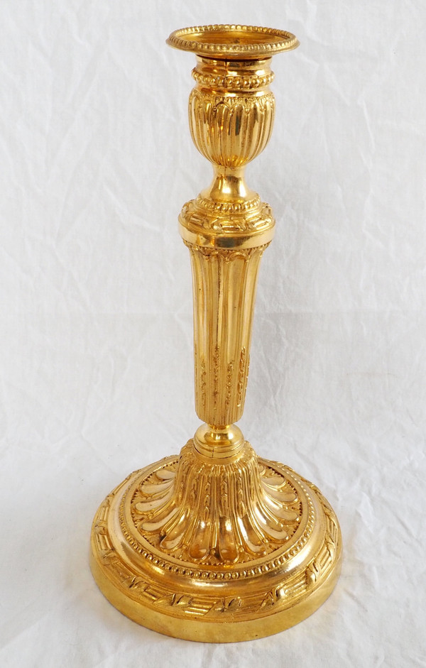 Pair of important Louis XVI ormolu candlesticks - 30cm