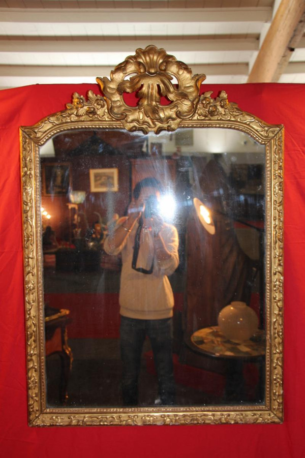 Goldener Holzspiegel aus der Regency-Zeit