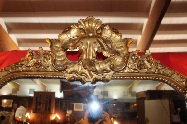 Goldener Holzspiegel aus der Regency-Zeit