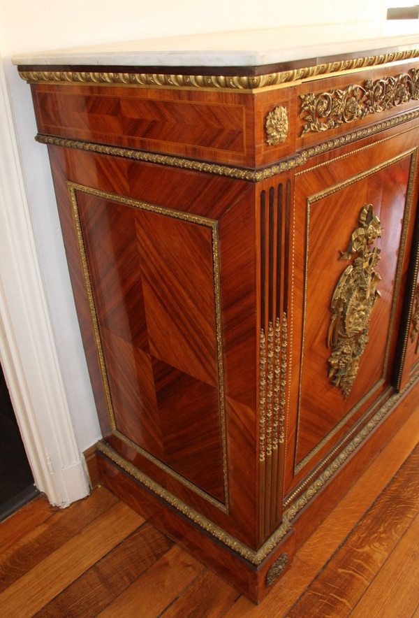 Buffet d'Apparat timbrato con