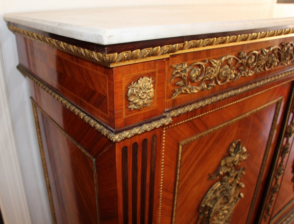 Buffet d'Apparat timbrato con