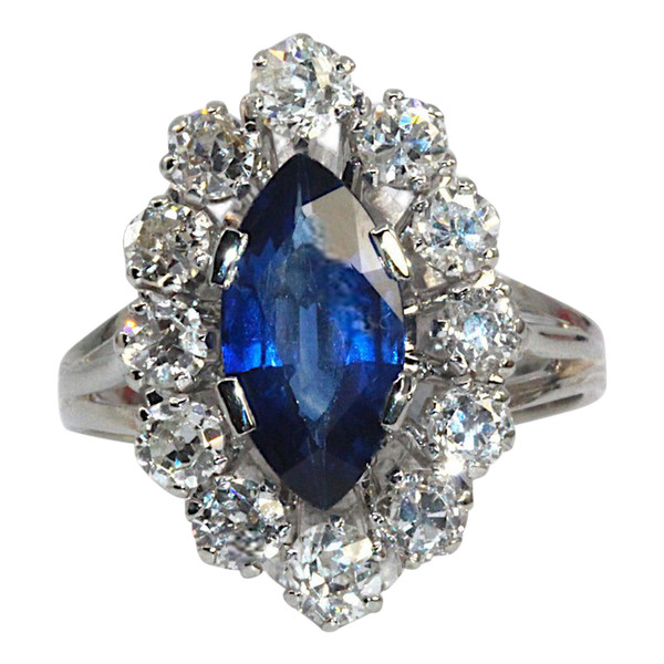 Anello con zaffiro e diamante
