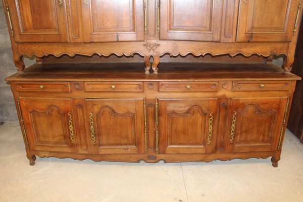 Buffet Due Edifici del Castello 8 Porte del XVIII Secolo