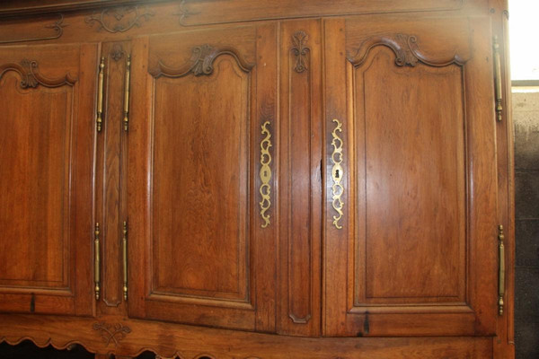 Buffet Due Edifici del Castello 8 Porte del XVIII Secolo