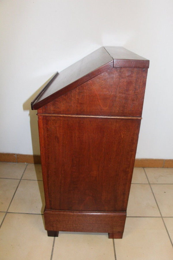 Louis Philippe Period Lectern Furniture Debut 19th Century in mahogany