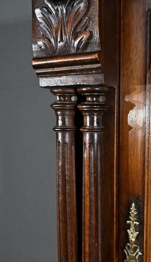 Rare Petit Cabinet Renaissance en Noyer Massif – 2ème partie XIXe