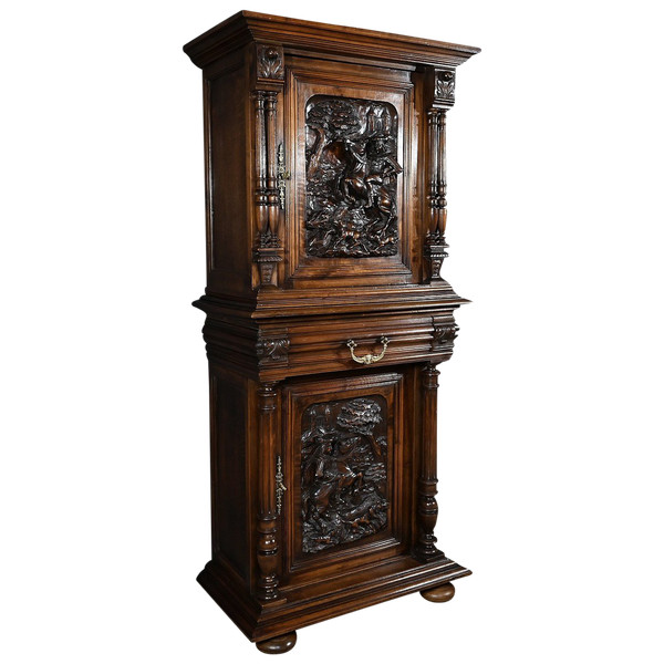 Rare Petit Cabinet Renaissance en Noyer Massif – 2ème partie XIXe