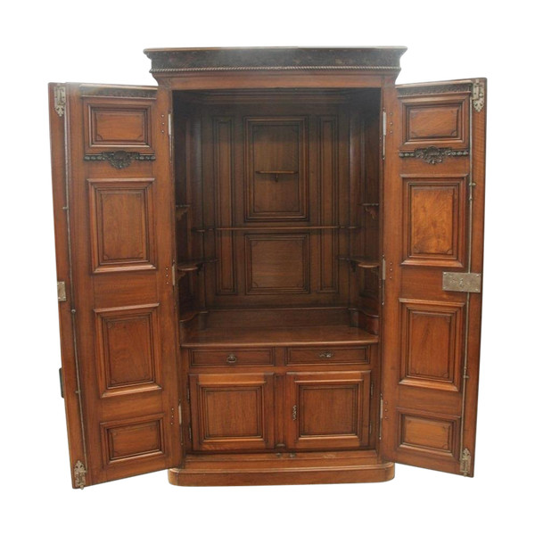Important 18th Century Regency Chateau Display Cabinet