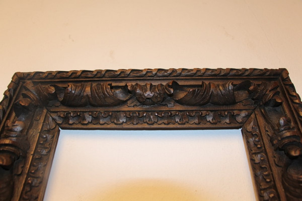 Cadre XVIIeme En Chene Sculpté De Feuilles d'Acanthe