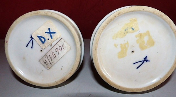 Paire de sujet décoratif personnages signée de Meissen